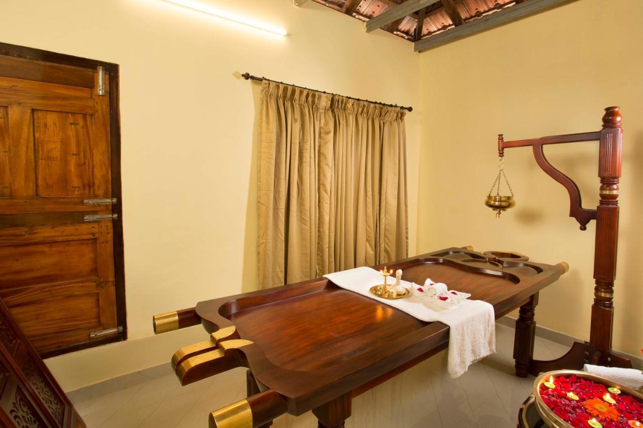 Spices Lap, Thekkady Otel Dış mekan fotoğraf